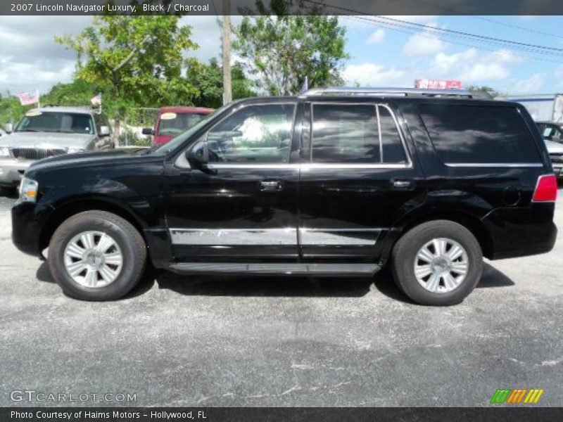 Black / Charcoal 2007 Lincoln Navigator Luxury