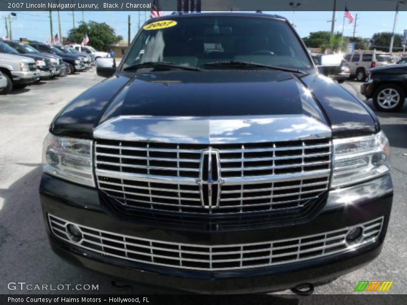 Black / Charcoal 2007 Lincoln Navigator Luxury