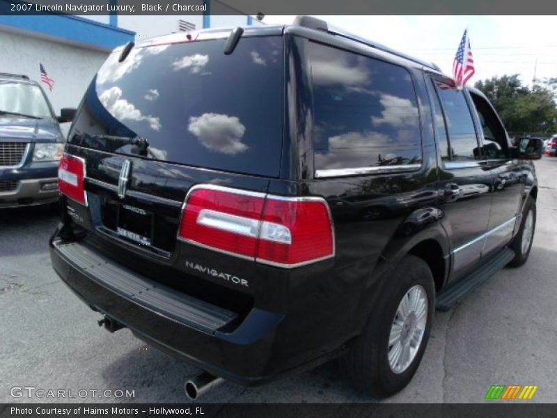 Black / Charcoal 2007 Lincoln Navigator Luxury