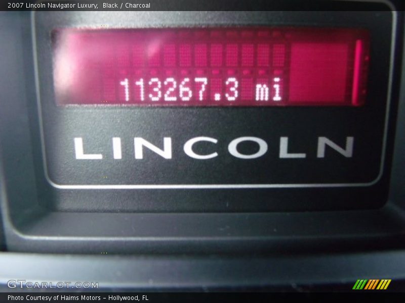 Black / Charcoal 2007 Lincoln Navigator Luxury