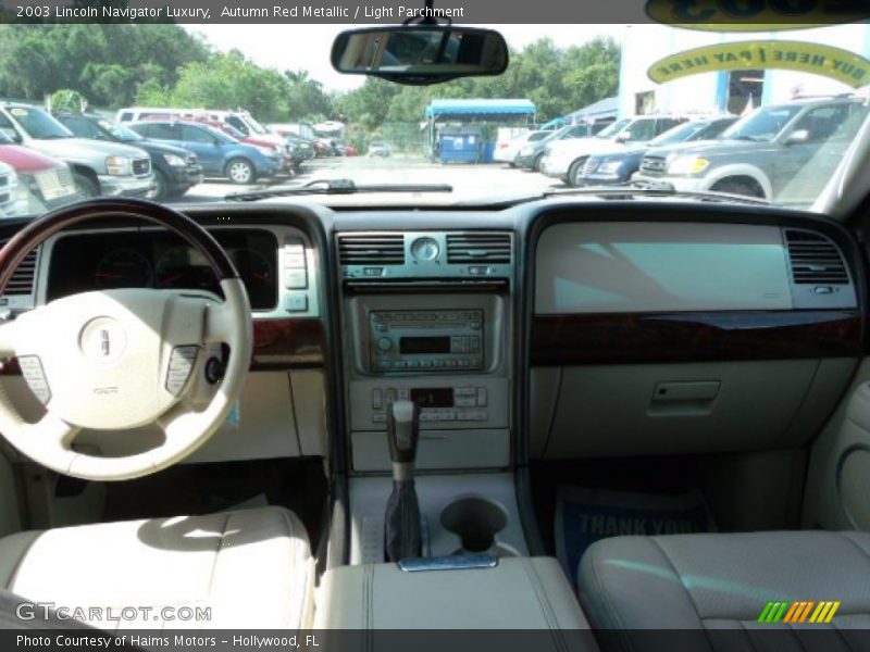 Autumn Red Metallic / Light Parchment 2003 Lincoln Navigator Luxury