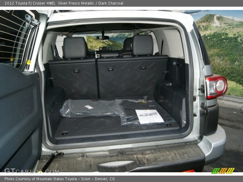 Silver Fresco Metallic / Dark Charcoal 2012 Toyota FJ Cruiser 4WD