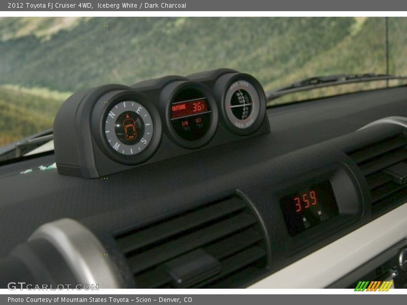 Iceberg White / Dark Charcoal 2012 Toyota FJ Cruiser 4WD