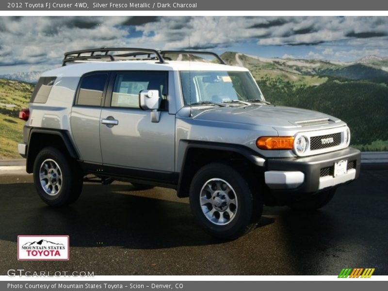 Silver Fresco Metallic / Dark Charcoal 2012 Toyota FJ Cruiser 4WD