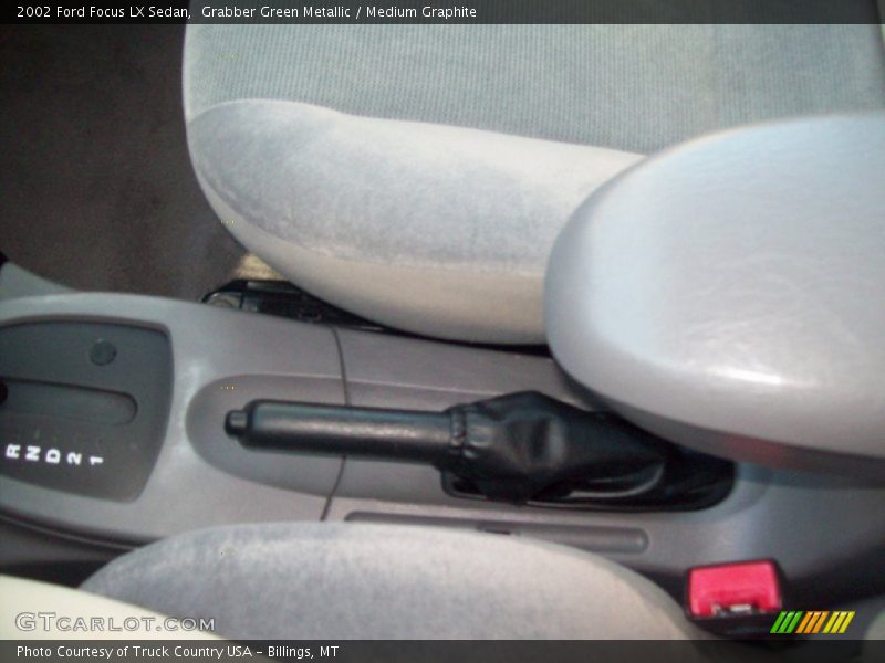 Grabber Green Metallic / Medium Graphite 2002 Ford Focus LX Sedan