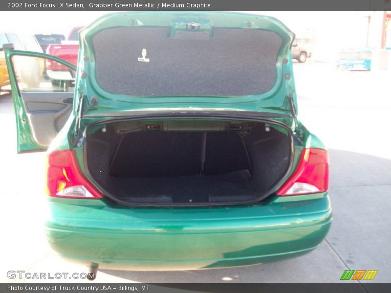 Grabber Green Metallic / Medium Graphite 2002 Ford Focus LX Sedan