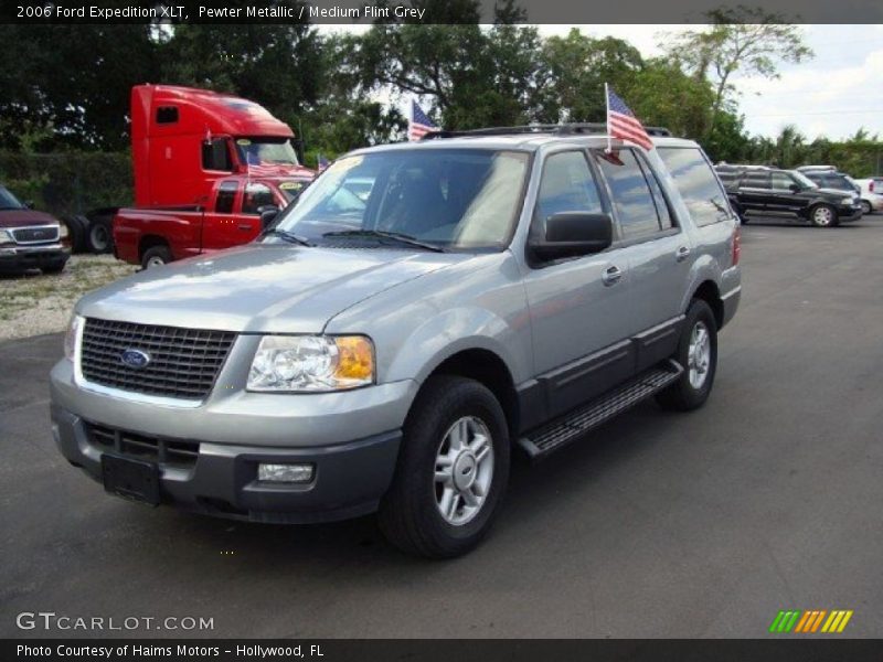 Pewter Metallic / Medium Flint Grey 2006 Ford Expedition XLT