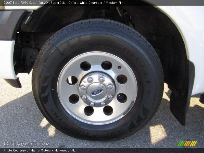 Oxford White Clearcoat / Medium Flint 2007 Ford F250 Super Duty XL SuperCab