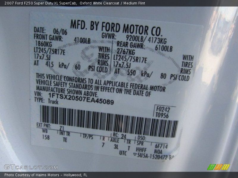 Oxford White Clearcoat / Medium Flint 2007 Ford F250 Super Duty XL SuperCab