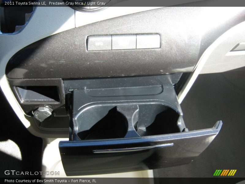 Predawn Gray Mica / Light Gray 2011 Toyota Sienna LE