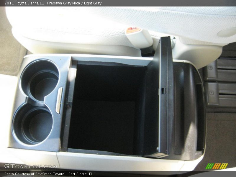 Predawn Gray Mica / Light Gray 2011 Toyota Sienna LE