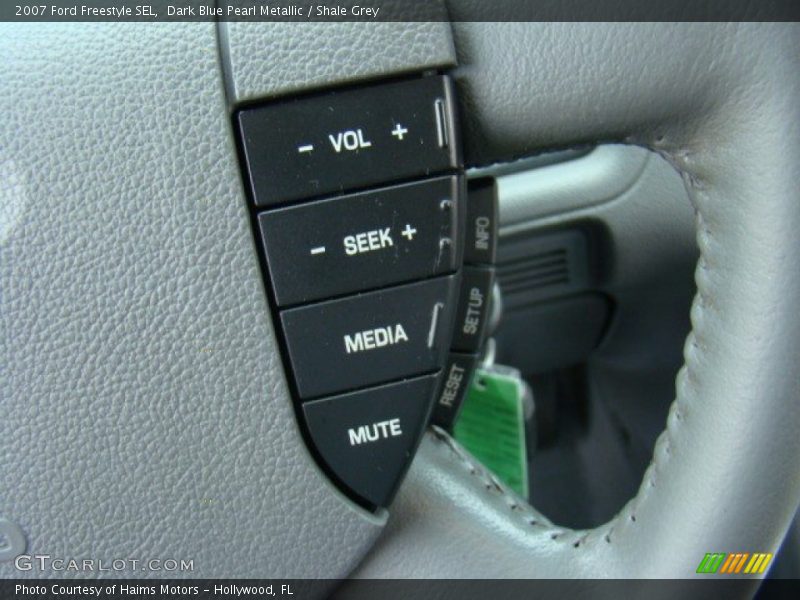 Dark Blue Pearl Metallic / Shale Grey 2007 Ford Freestyle SEL