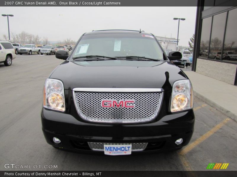 Onyx Black / Cocoa/Light Cashmere 2007 GMC Yukon Denali AWD