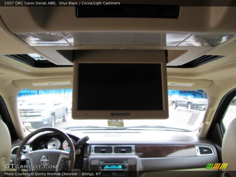 Onyx Black / Cocoa/Light Cashmere 2007 GMC Yukon Denali AWD