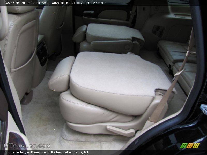 Onyx Black / Cocoa/Light Cashmere 2007 GMC Yukon Denali AWD