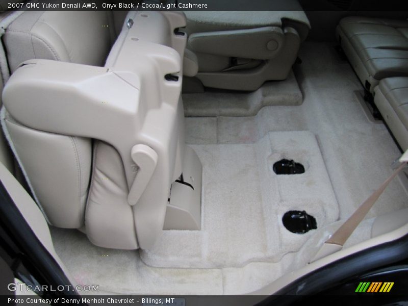 Onyx Black / Cocoa/Light Cashmere 2007 GMC Yukon Denali AWD