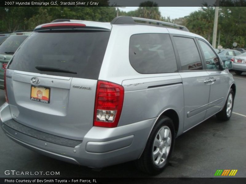 Stardust Silver / Gray 2007 Hyundai Entourage GLS