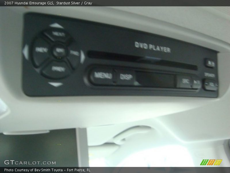 Stardust Silver / Gray 2007 Hyundai Entourage GLS