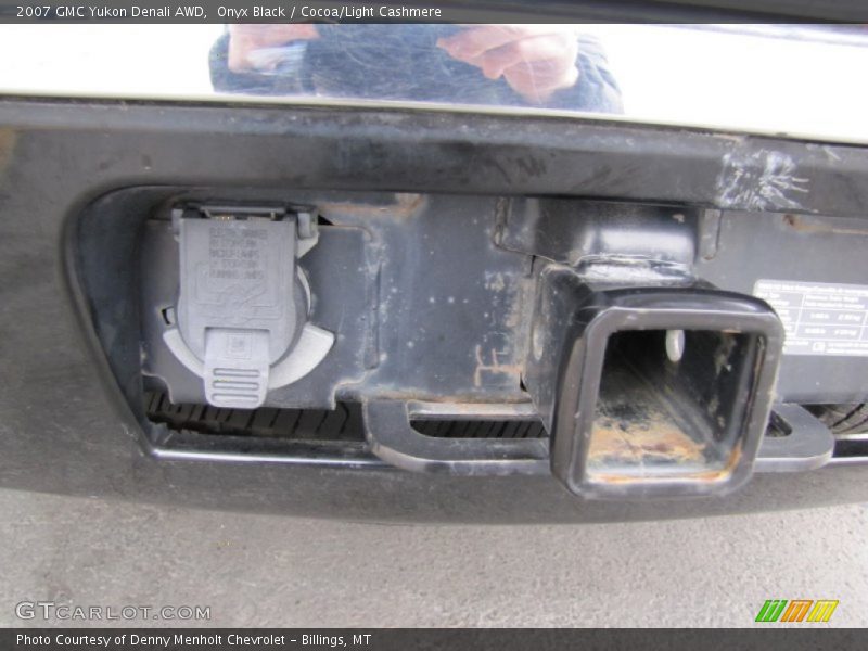 Onyx Black / Cocoa/Light Cashmere 2007 GMC Yukon Denali AWD