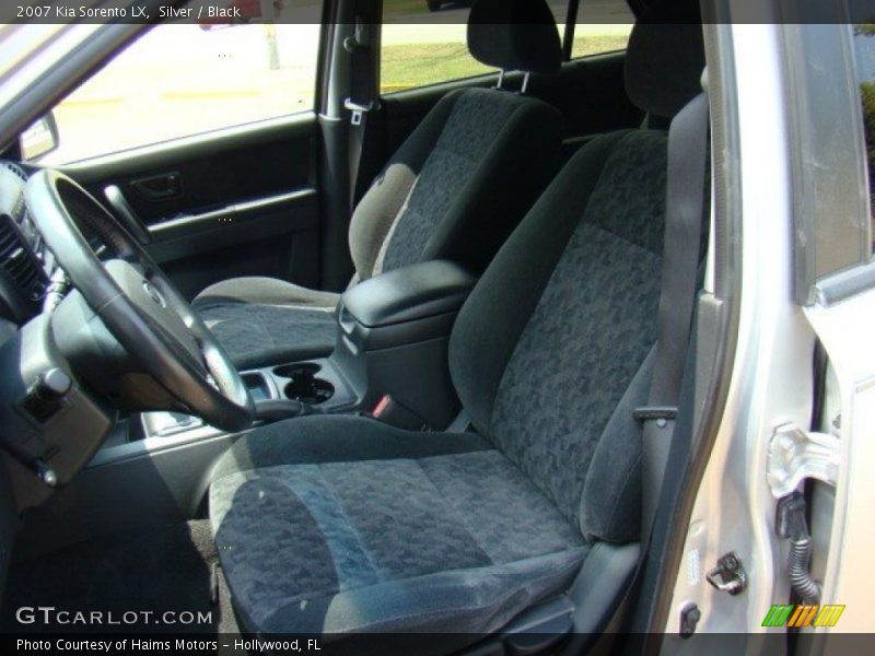 Silver / Black 2007 Kia Sorento LX