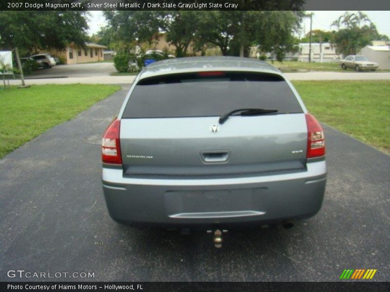 Silver Steel Metallic / Dark Slate Gray/Light Slate Gray 2007 Dodge Magnum SXT
