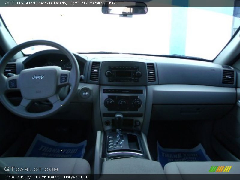 Light Khaki Metallic / Khaki 2005 Jeep Grand Cherokee Laredo