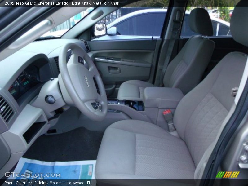 Light Khaki Metallic / Khaki 2005 Jeep Grand Cherokee Laredo