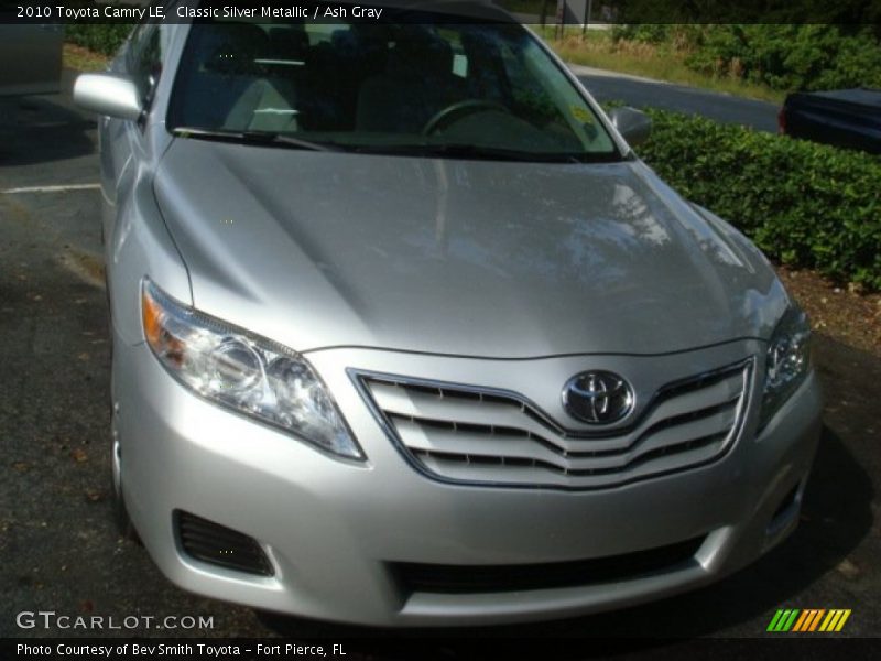 Classic Silver Metallic / Ash Gray 2010 Toyota Camry LE