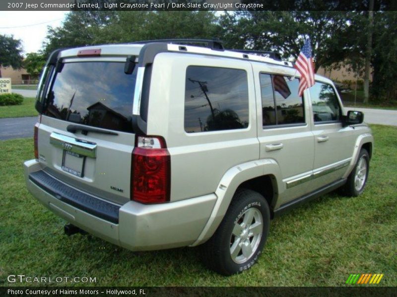 Light Graystone Pearl / Dark Slate Gray/Light Graystone 2007 Jeep Commander Limited