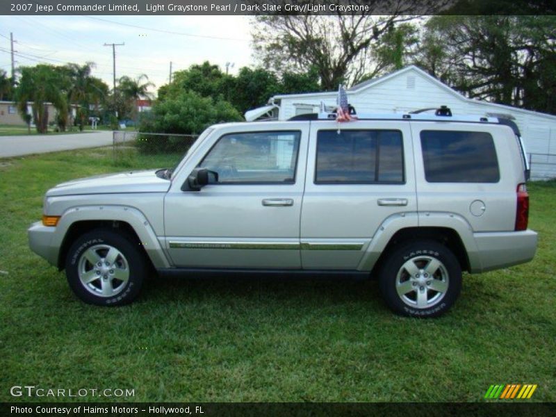 Light Graystone Pearl / Dark Slate Gray/Light Graystone 2007 Jeep Commander Limited