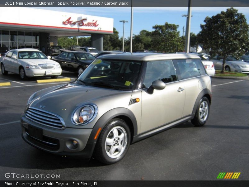 Sparkling Silver Metallic / Carbon Black 2011 Mini Cooper Clubman