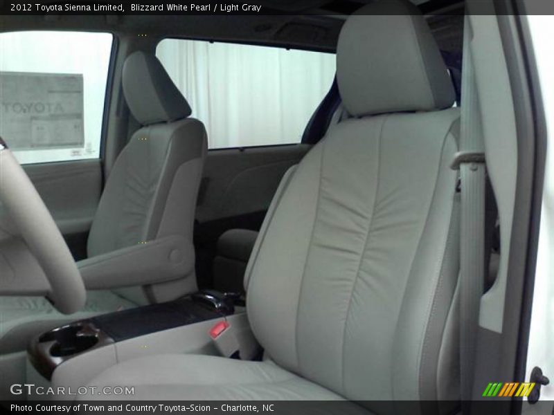 Blizzard White Pearl / Light Gray 2012 Toyota Sienna Limited