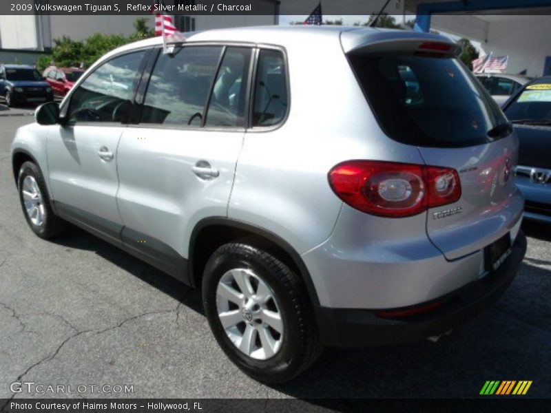 Reflex Silver Metallic / Charcoal 2009 Volkswagen Tiguan S