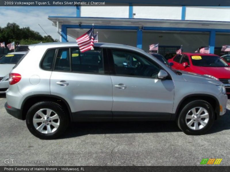 Reflex Silver Metallic / Charcoal 2009 Volkswagen Tiguan S