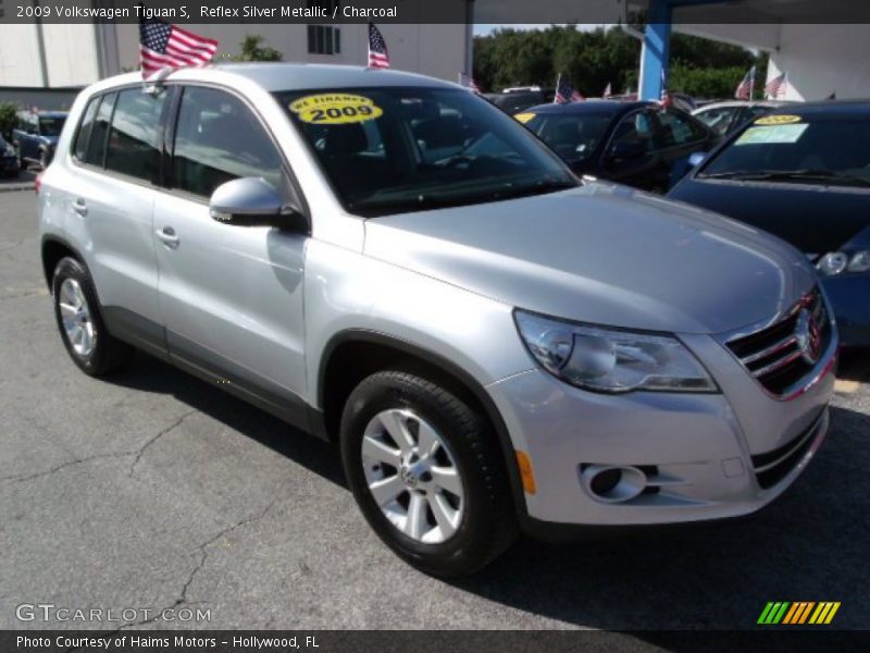 Reflex Silver Metallic / Charcoal 2009 Volkswagen Tiguan S