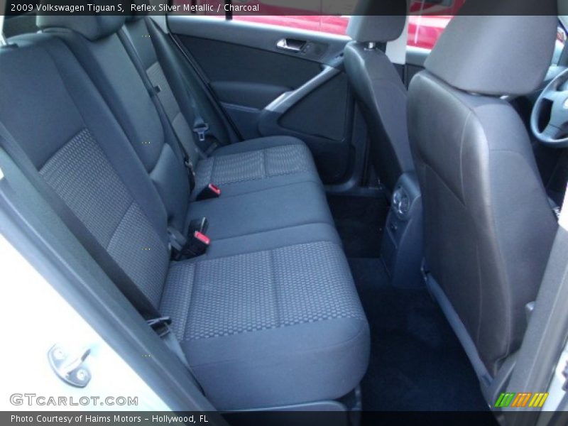 Reflex Silver Metallic / Charcoal 2009 Volkswagen Tiguan S