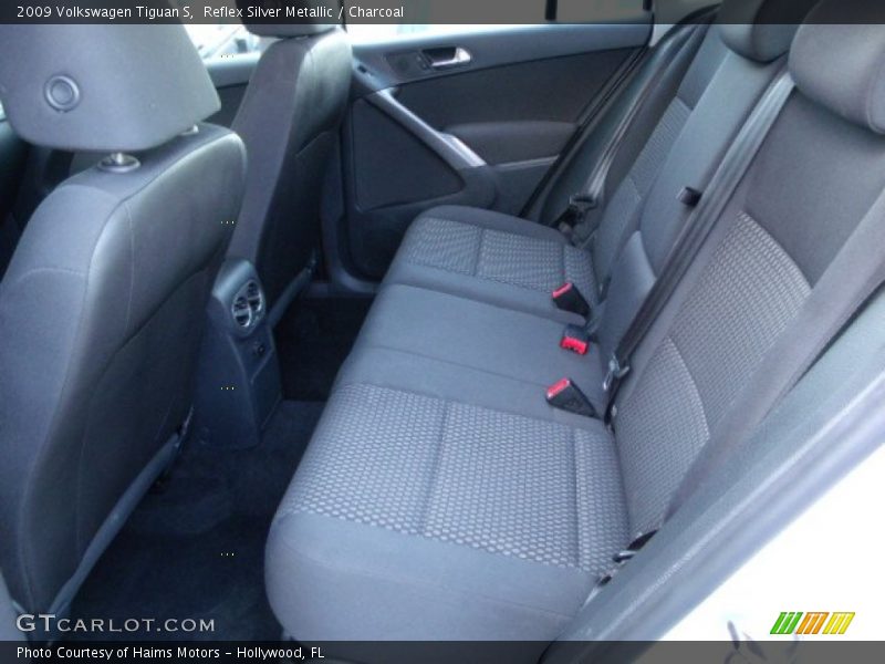 Reflex Silver Metallic / Charcoal 2009 Volkswagen Tiguan S