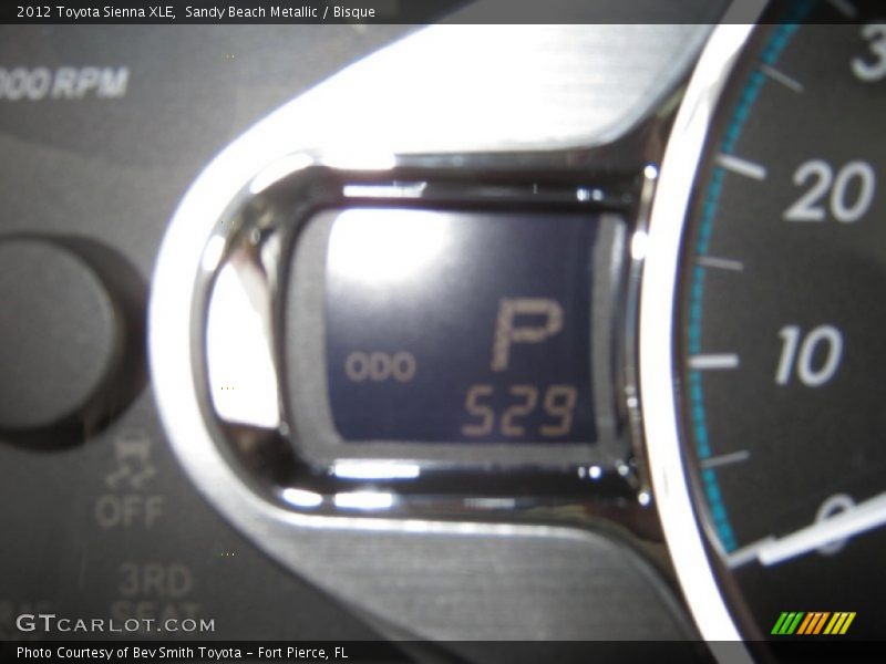 Sandy Beach Metallic / Bisque 2012 Toyota Sienna XLE