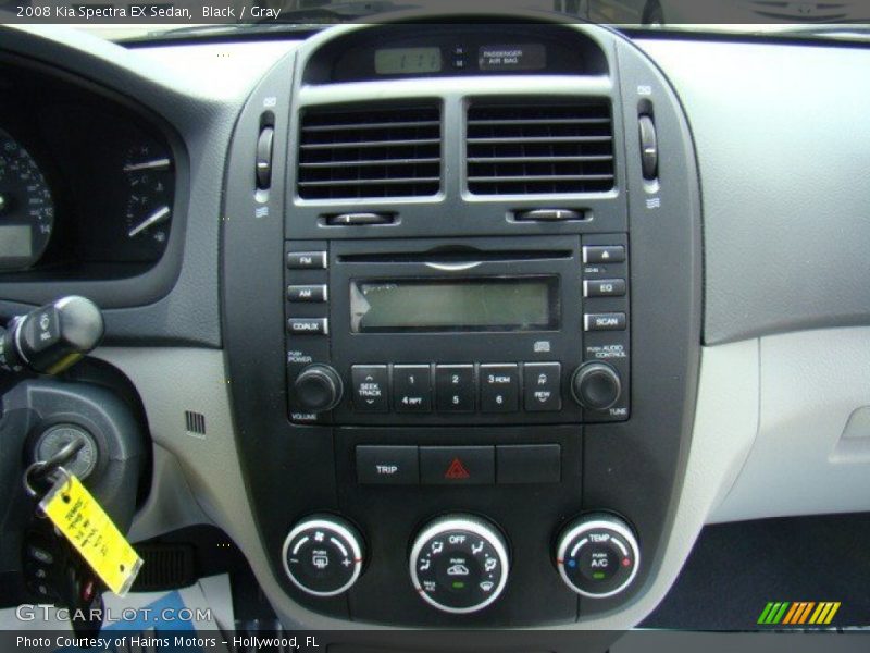 Black / Gray 2008 Kia Spectra EX Sedan