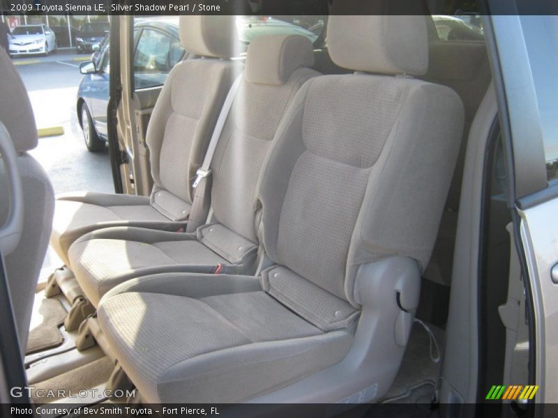 Silver Shadow Pearl / Stone 2009 Toyota Sienna LE