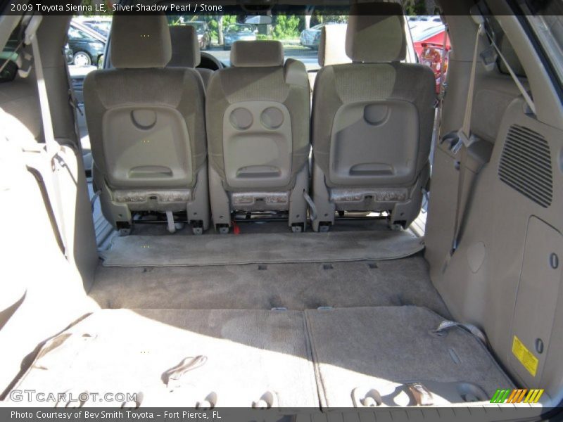 Silver Shadow Pearl / Stone 2009 Toyota Sienna LE