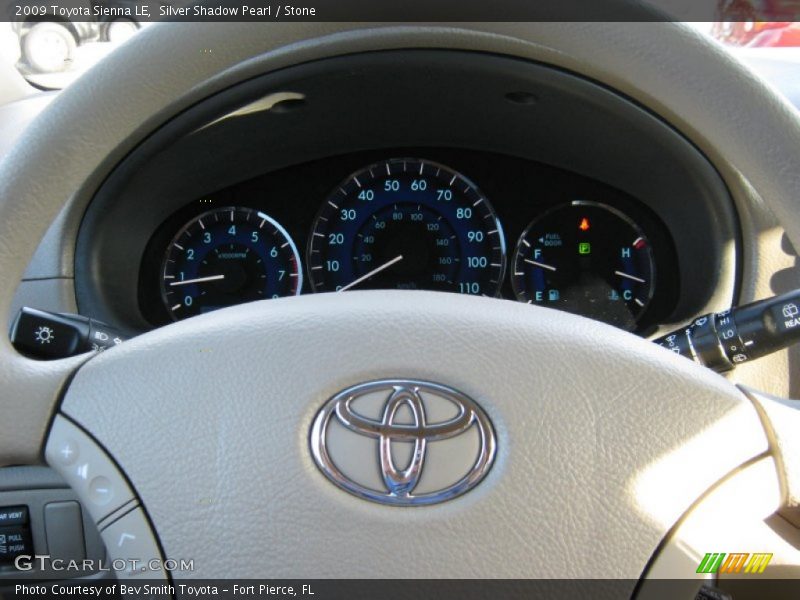 Silver Shadow Pearl / Stone 2009 Toyota Sienna LE