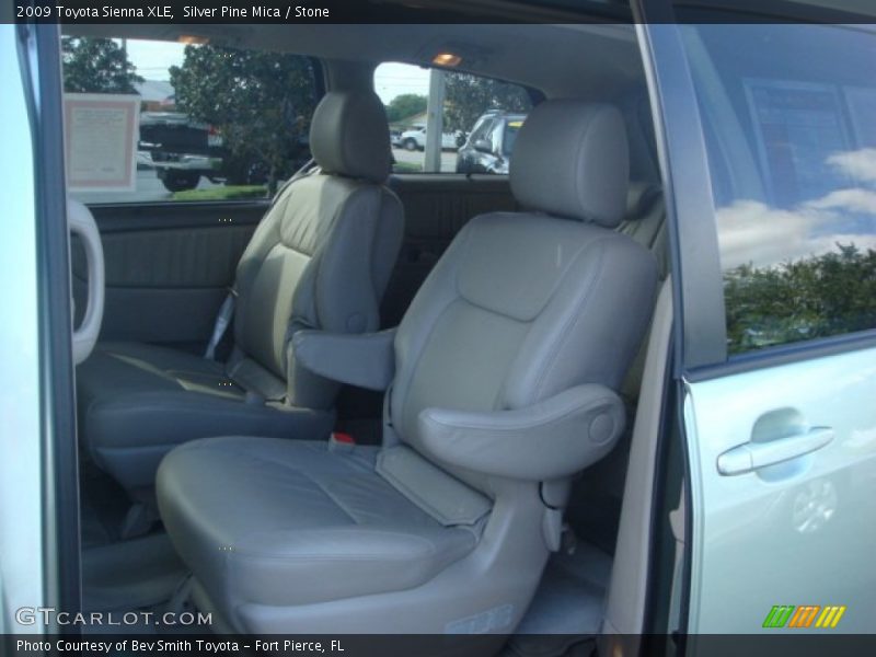 Silver Pine Mica / Stone 2009 Toyota Sienna XLE