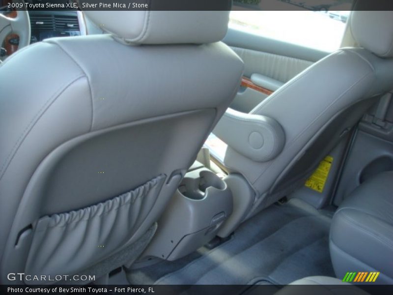 Silver Pine Mica / Stone 2009 Toyota Sienna XLE