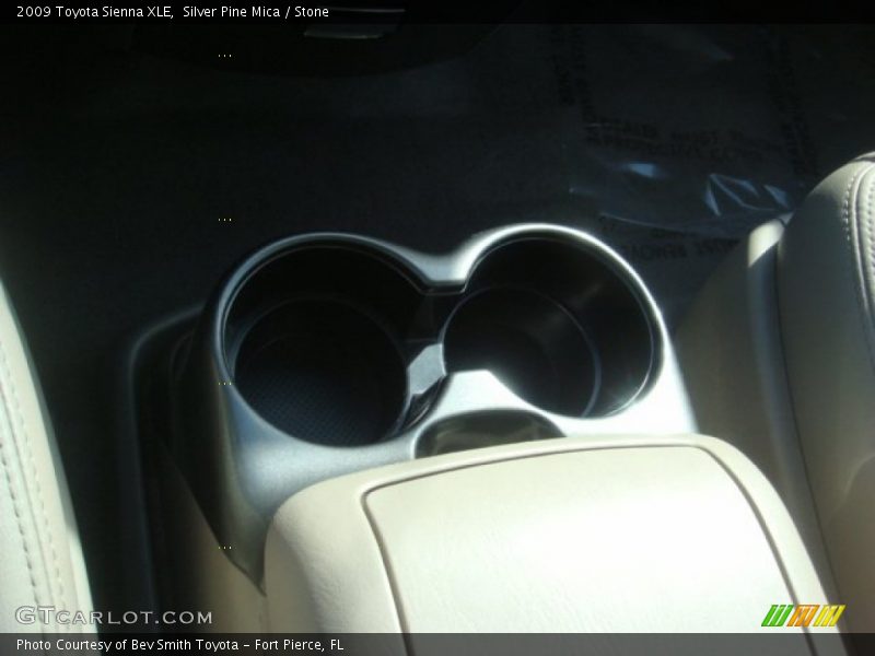 Silver Pine Mica / Stone 2009 Toyota Sienna XLE