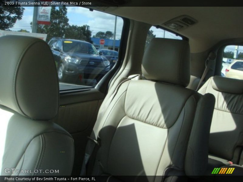 Silver Pine Mica / Stone 2009 Toyota Sienna XLE