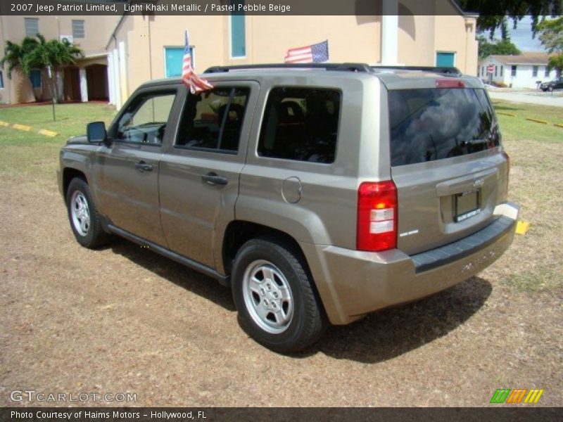 Light Khaki Metallic / Pastel Pebble Beige 2007 Jeep Patriot Limited