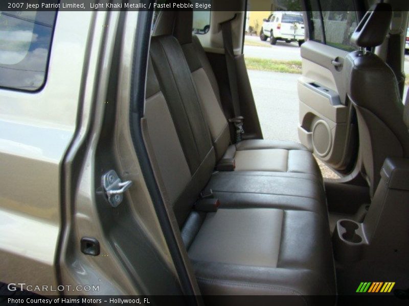 Light Khaki Metallic / Pastel Pebble Beige 2007 Jeep Patriot Limited