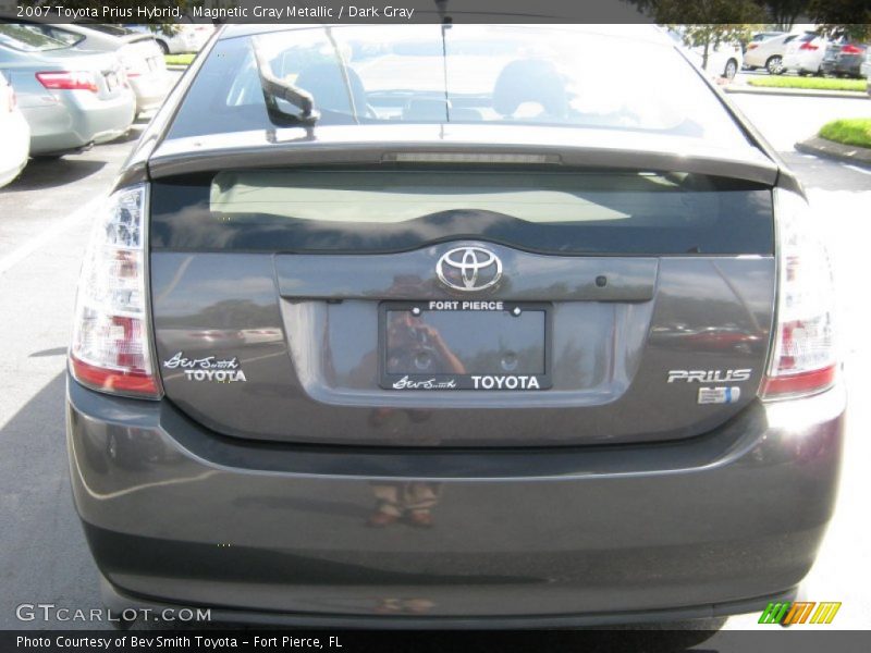 Magnetic Gray Metallic / Dark Gray 2007 Toyota Prius Hybrid