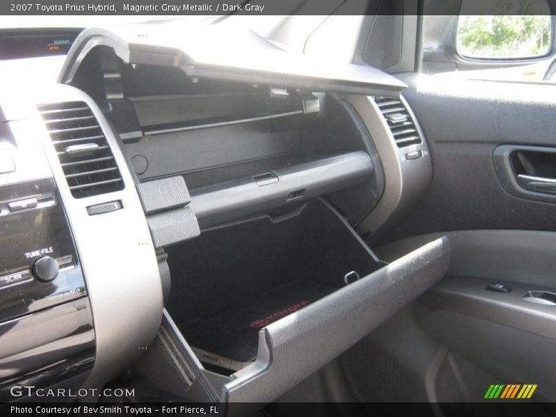 Magnetic Gray Metallic / Dark Gray 2007 Toyota Prius Hybrid
